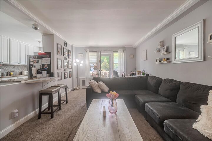 Property Photo:  679 Warburton Avenue 6K  NY 10701 