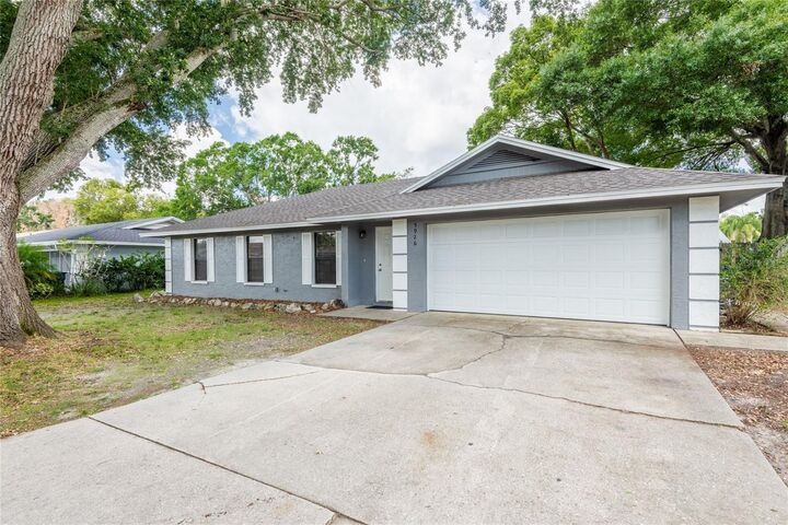 5926 N Fork Court  Lakeland FL 33809 photo