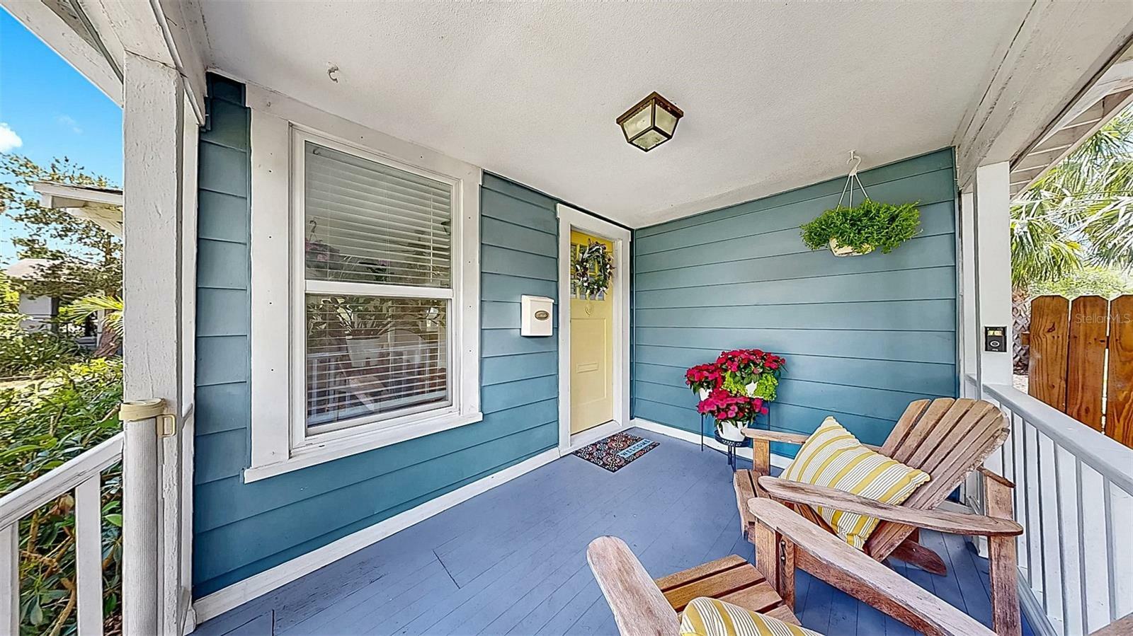 Property Photo: 112 W Mohawk Avenue FL 33604