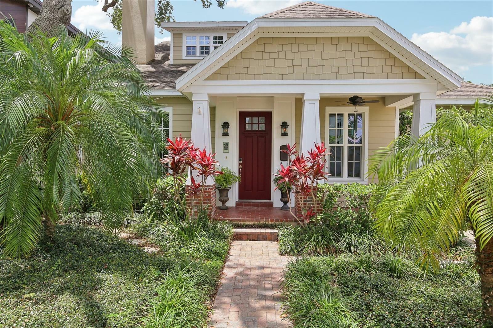 Property Photo: 1014 7th Street N FL 33701
