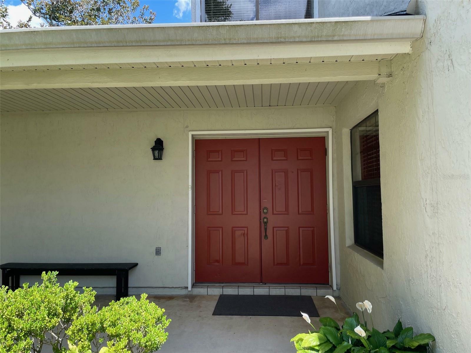 Property Photo: 7200 Green Pine Court FL 32819