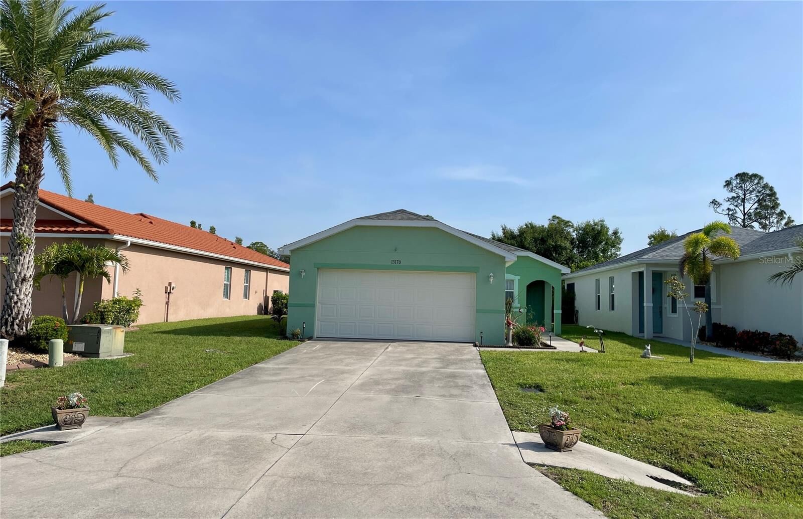 Property Photo:  13170 SW Pembroke Circle N  FL 34269 