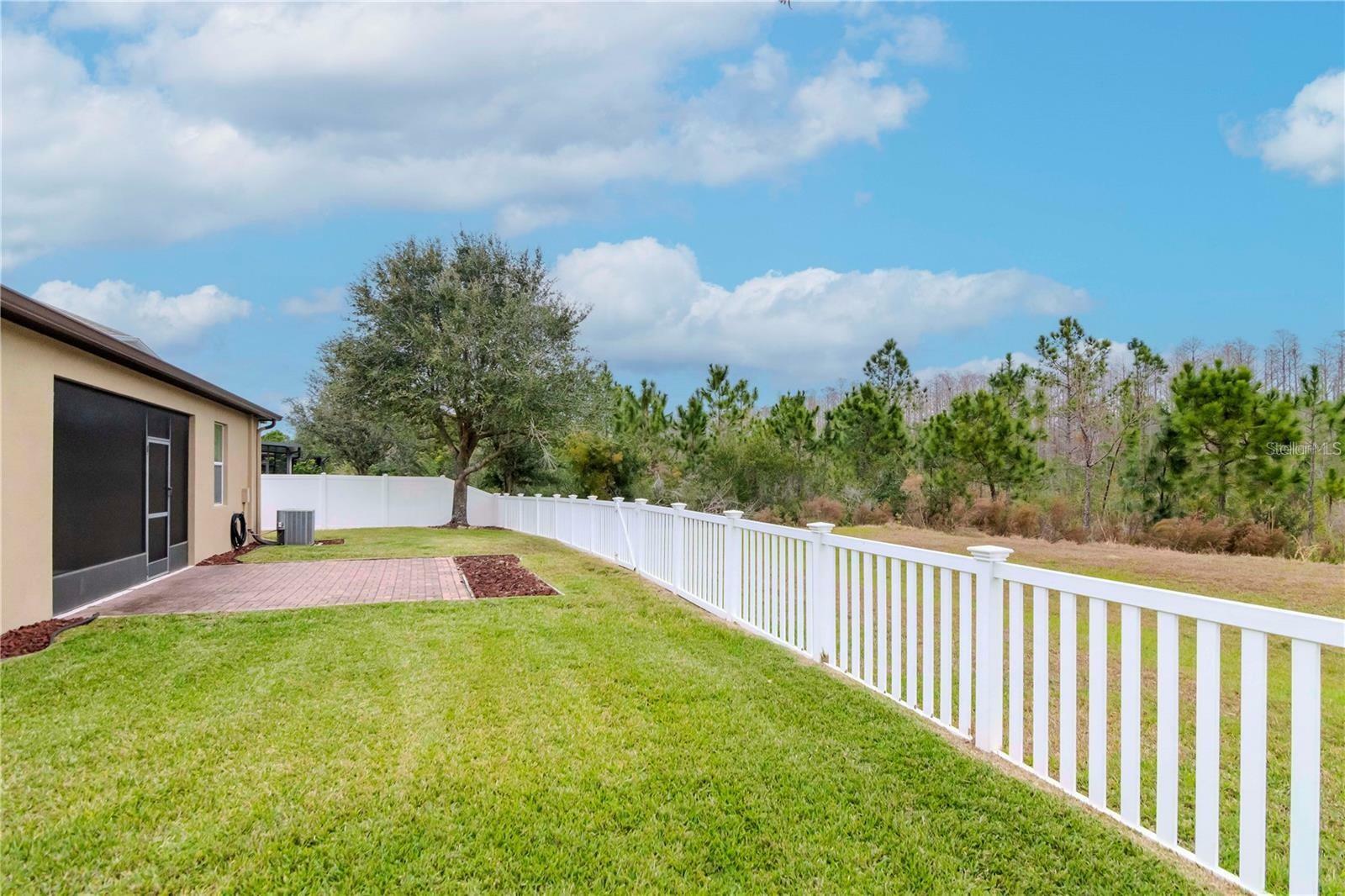 Property Photo: 3914 Round Table Court FL 34638