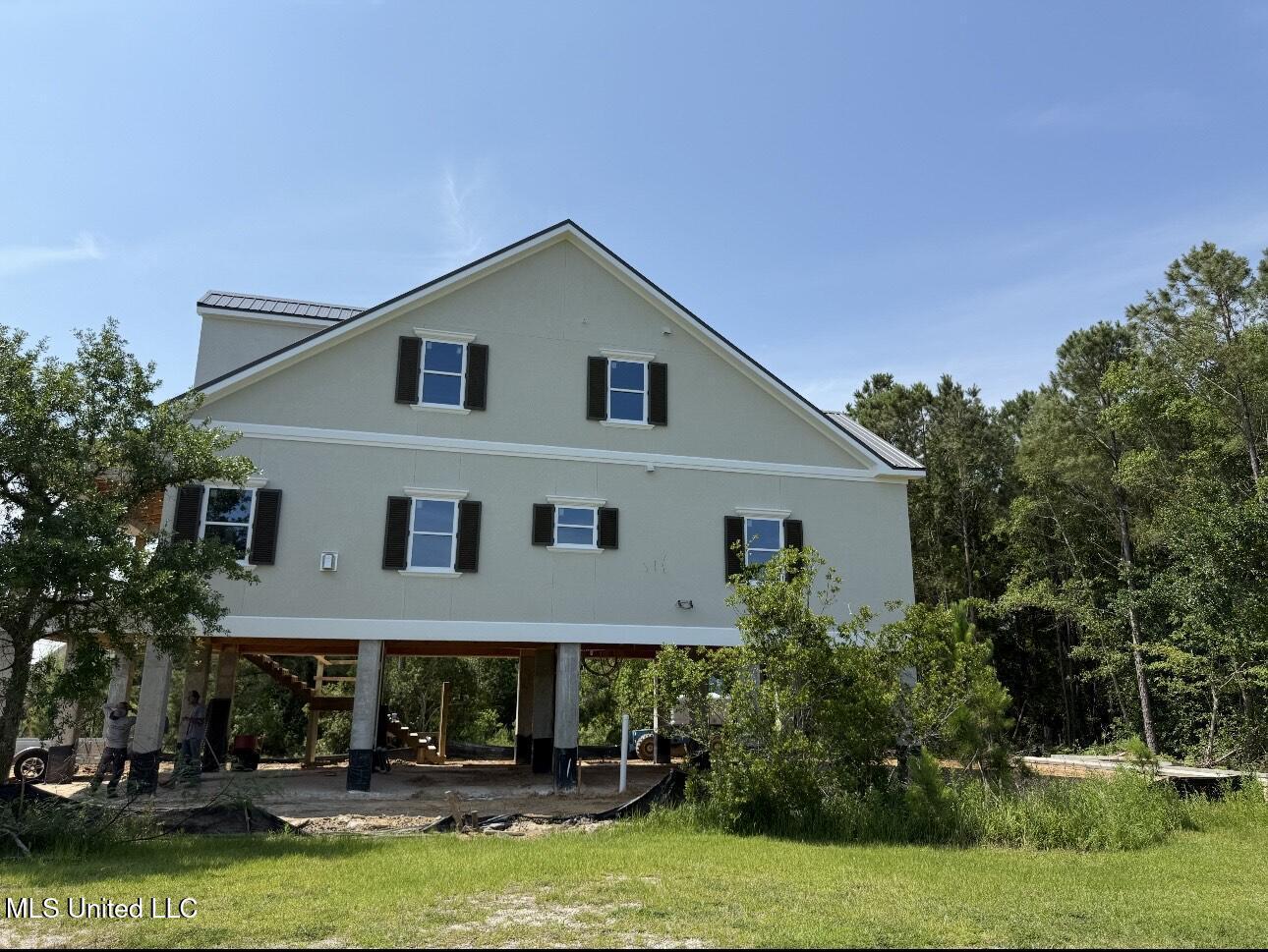 Property Photo: 200 Farrar Lane MS 39576