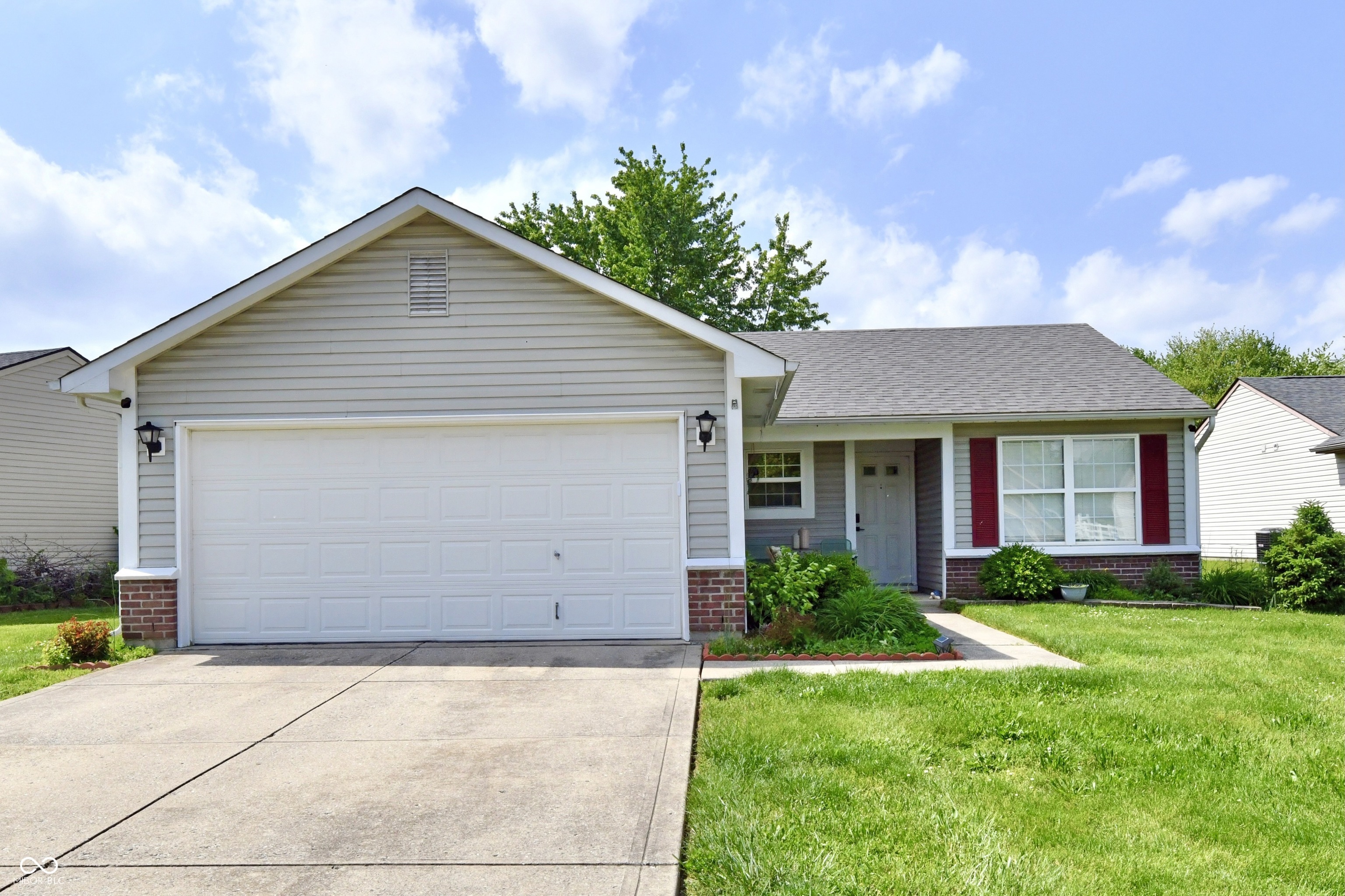 Property Photo: 6556 Wandering Way IN 46241