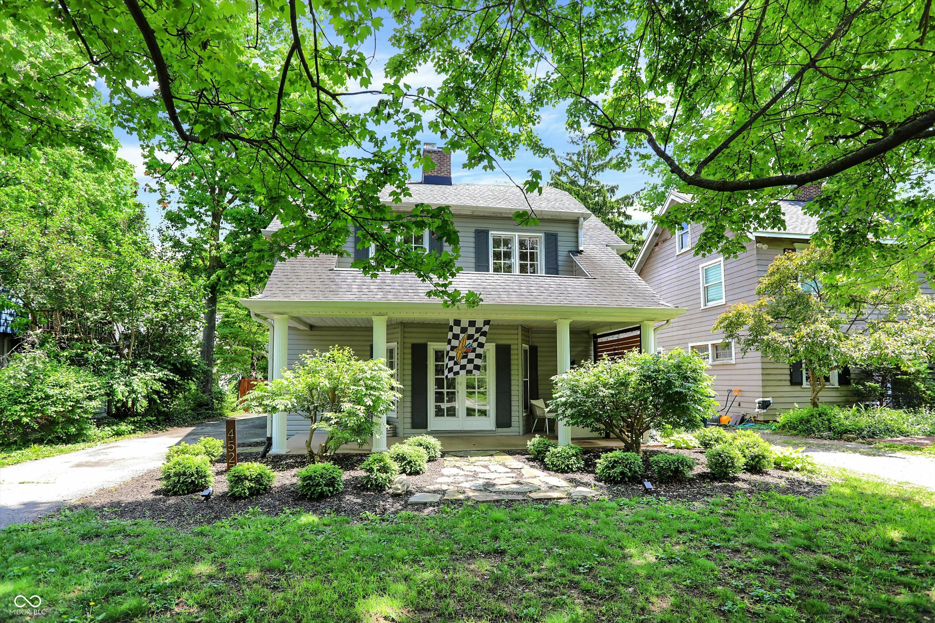 Property Photo: 4527 Central Avenue IN 46205
