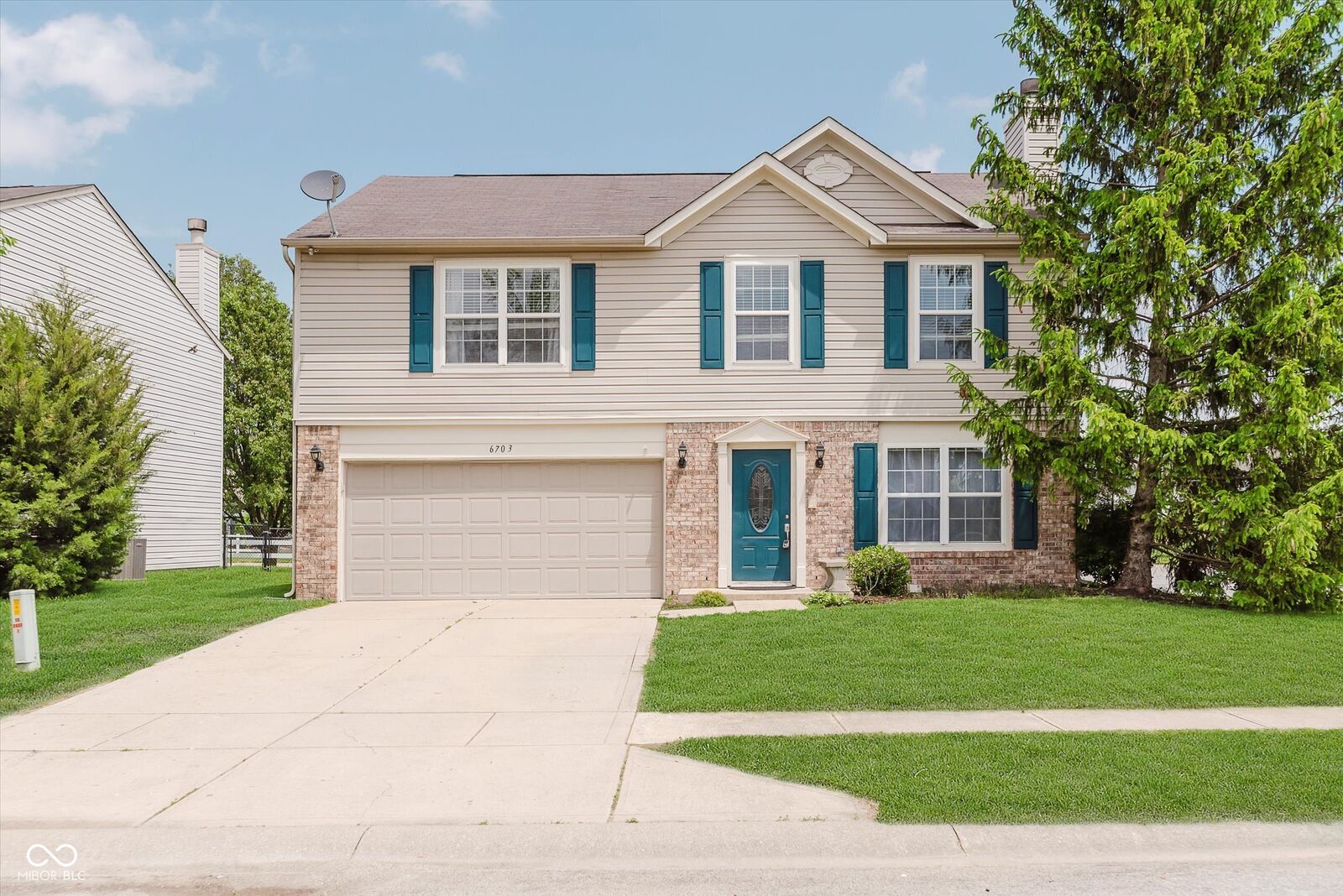 Property Photo: 6703 Wimbledon Drive IN 46077