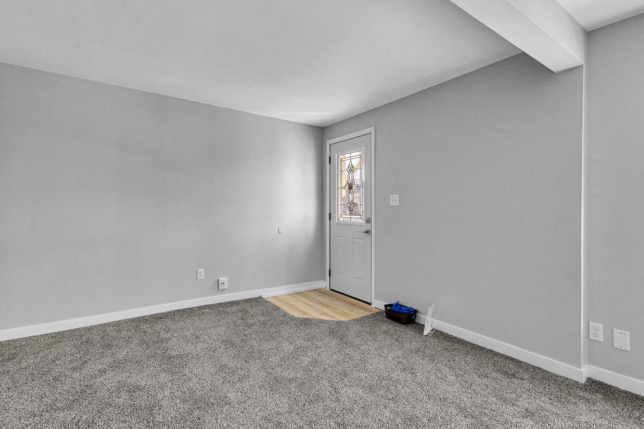 Property Photo: 1629 Kentucky Ave WI 53081
