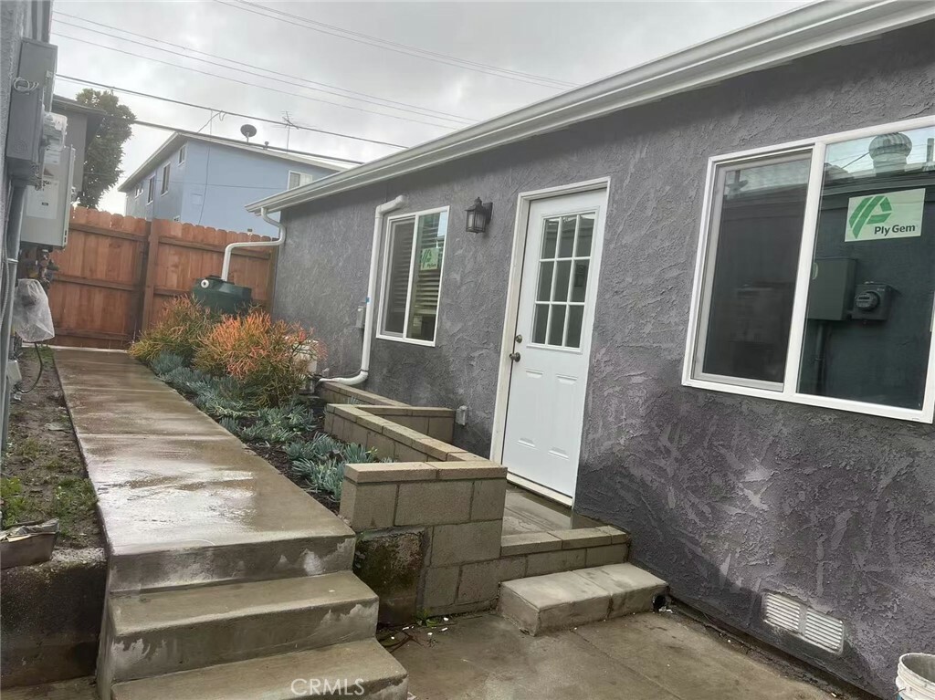 Property Photo: 5524 1/2 Spokane CA 90016