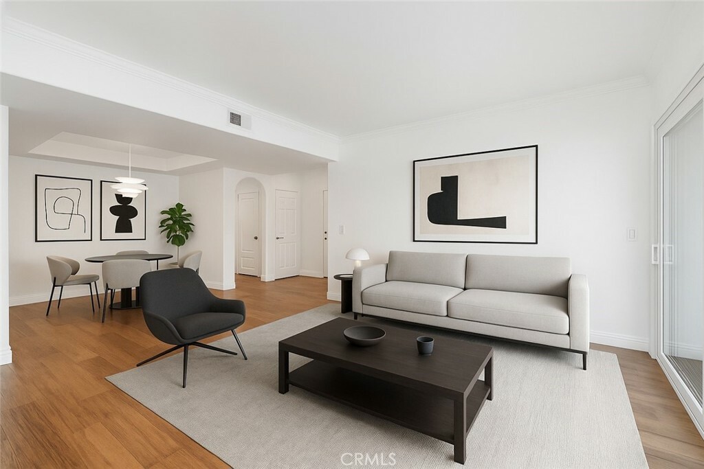 Property Photo: 4230 Colfax Avenue 103 CA 91604