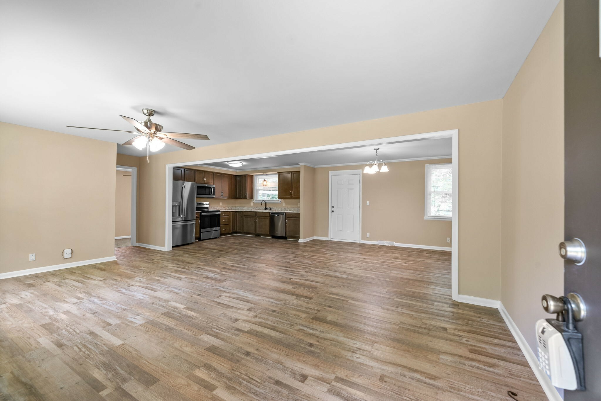 Property Photo: 128 Delaware Dr TN 37042