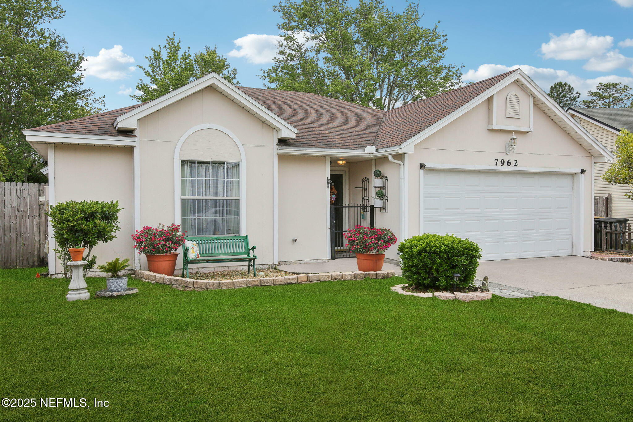 Property Photo: 7962 Delta Post Drive S FL 32244