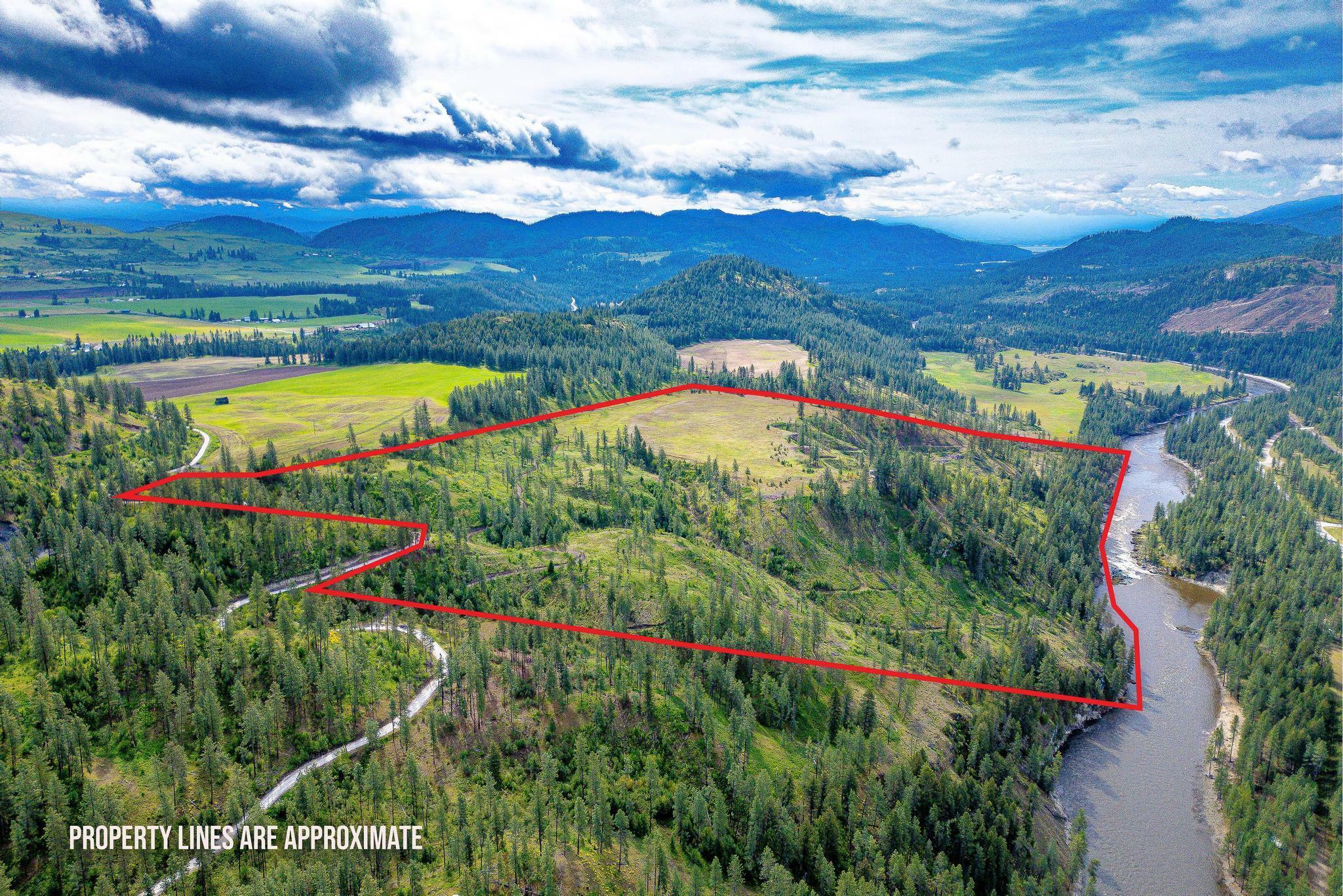 Property Photo: 2748 House Rd WA 99141