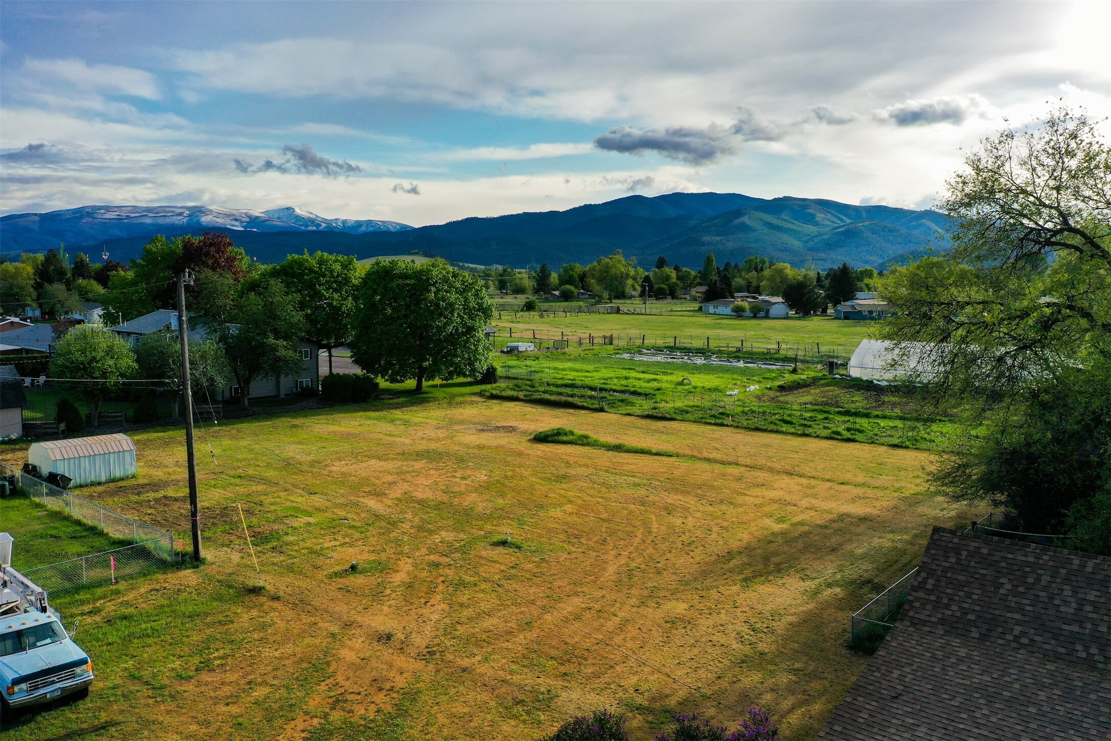 Property Photo: 935 Gladis Drive MT 59804
