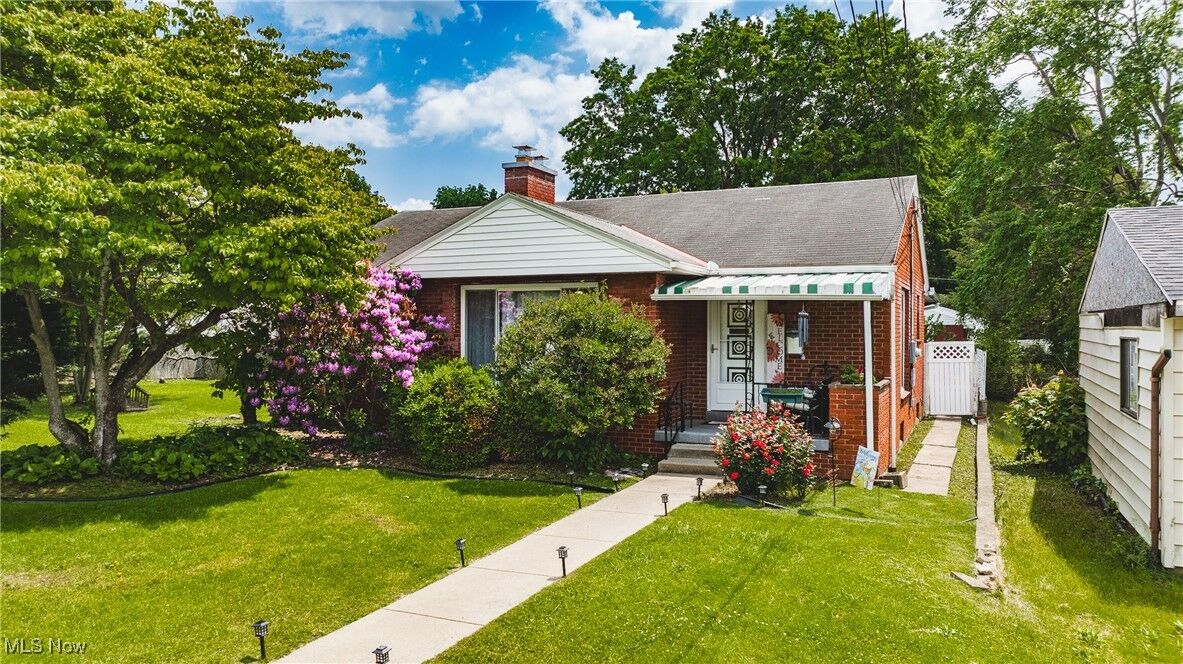 Property Photo:  1608 Lawrence Street  WV 26101 