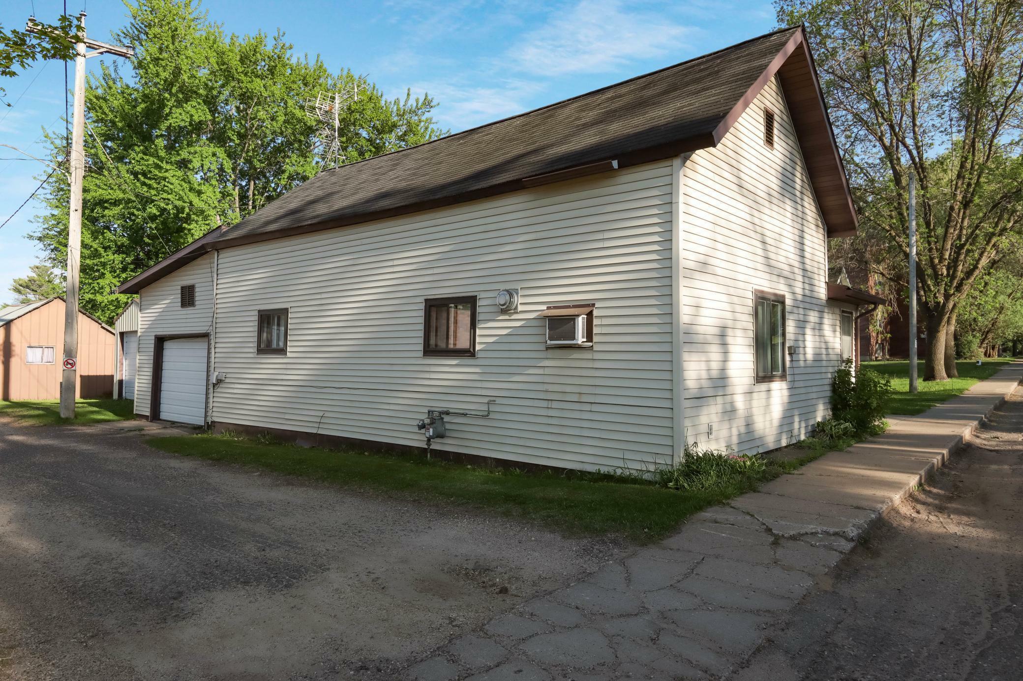 Property Photo:  607 Wilson Street  WI 54734 