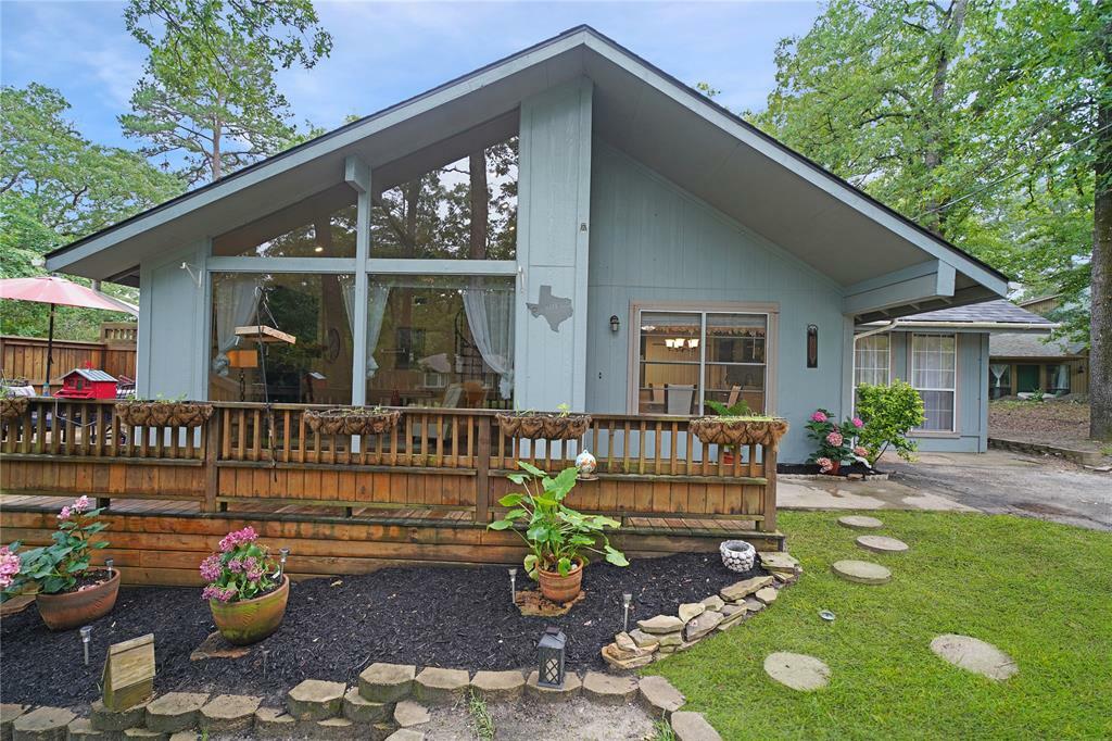 Property Photo: 277 W Holly Trail TX 75765