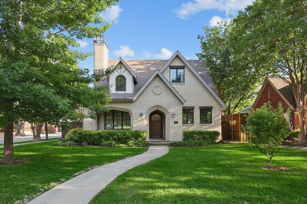 Property Photo: 5354 Vanderbilt Avenue TX 75206