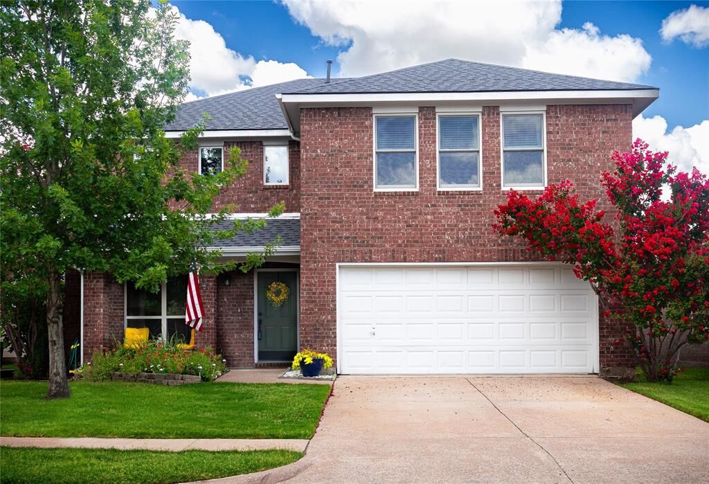 Property Photo:  206 Grassy Creek Drive  TX 75098 