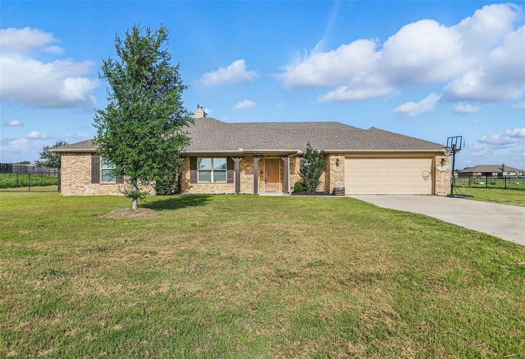 240 Springwood Ranch Loop  Springtown TX 76082 photo