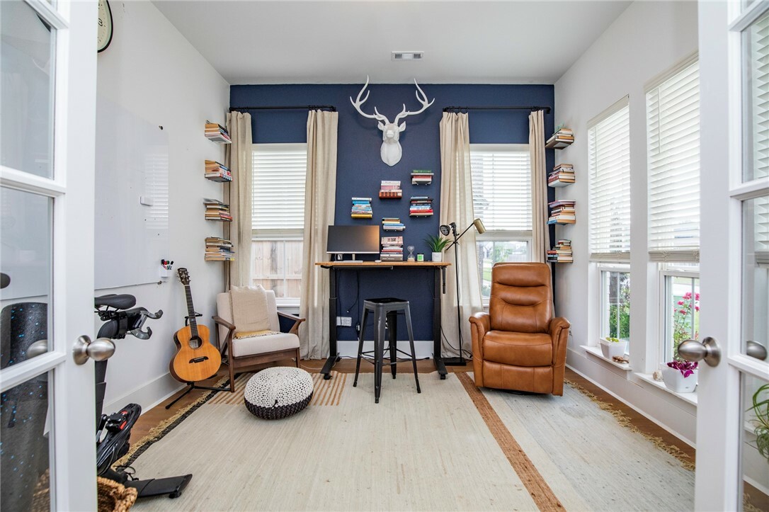 Property Photo: 1424 Cannon Lane AR 72718