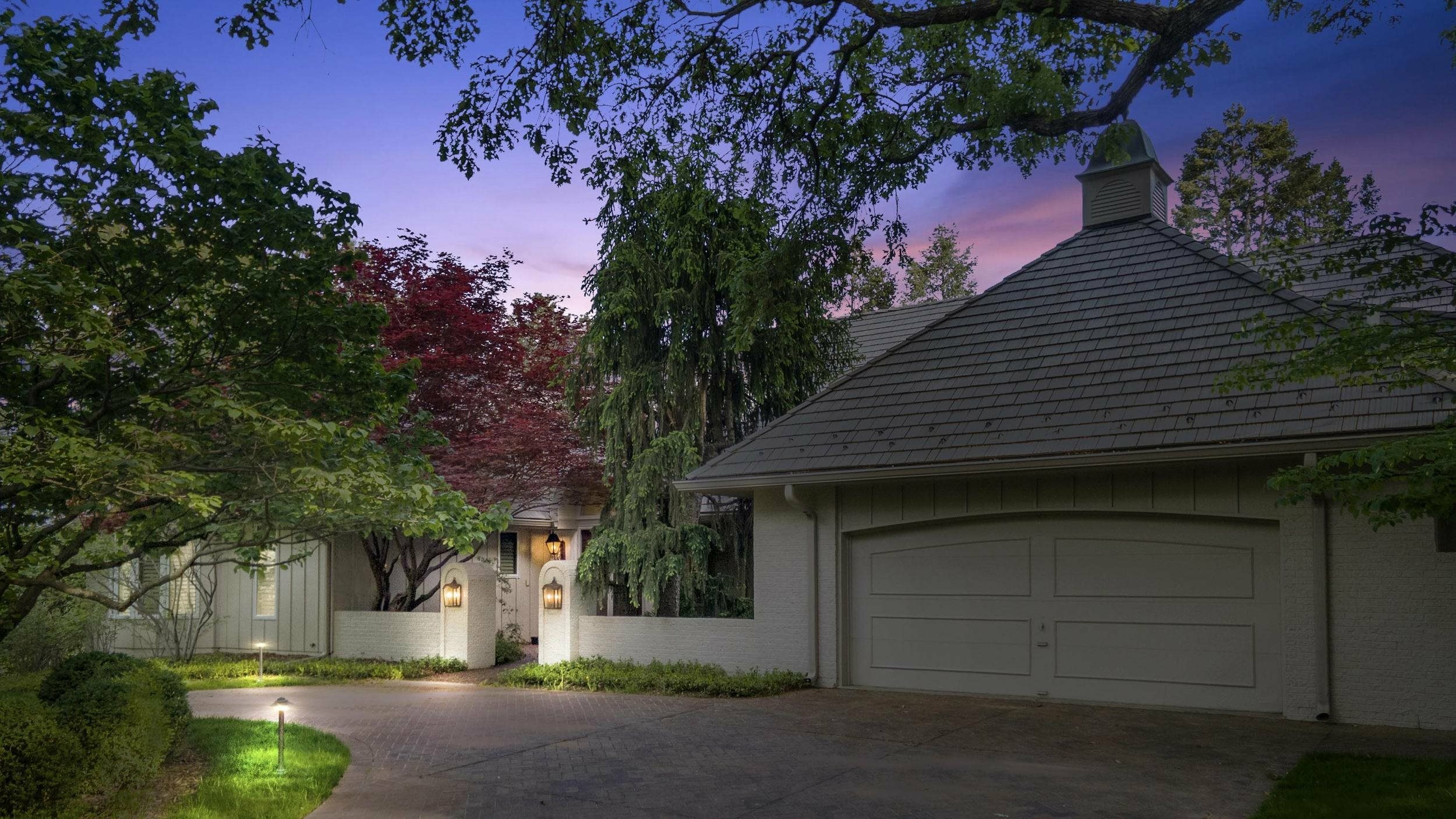 Property Photo:  9465 Jackson Circle  NE 68114 