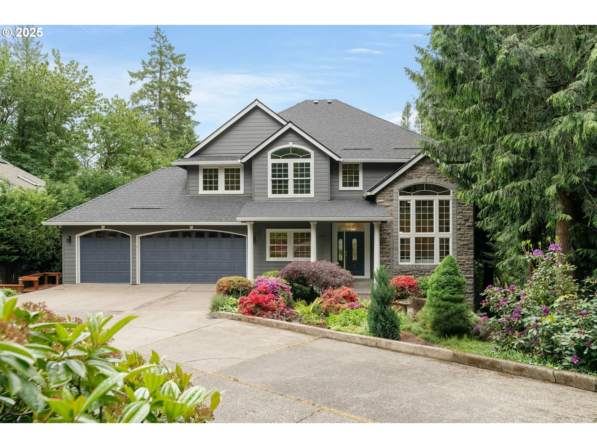 10540 SW Lancaster Rd  Portland OR 97219 photo