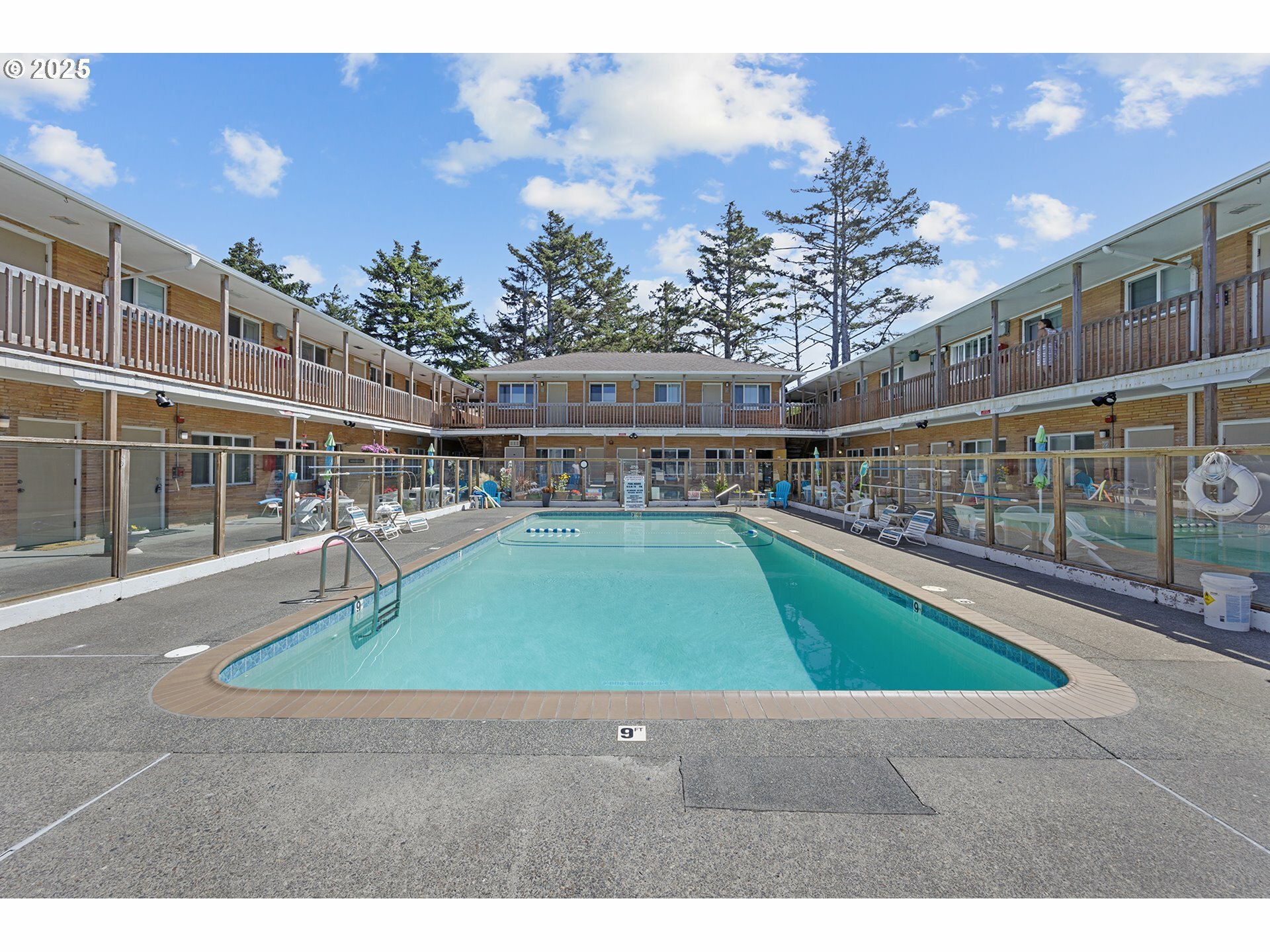Property Photo: 2233 Beach Dr 43 OR 97138