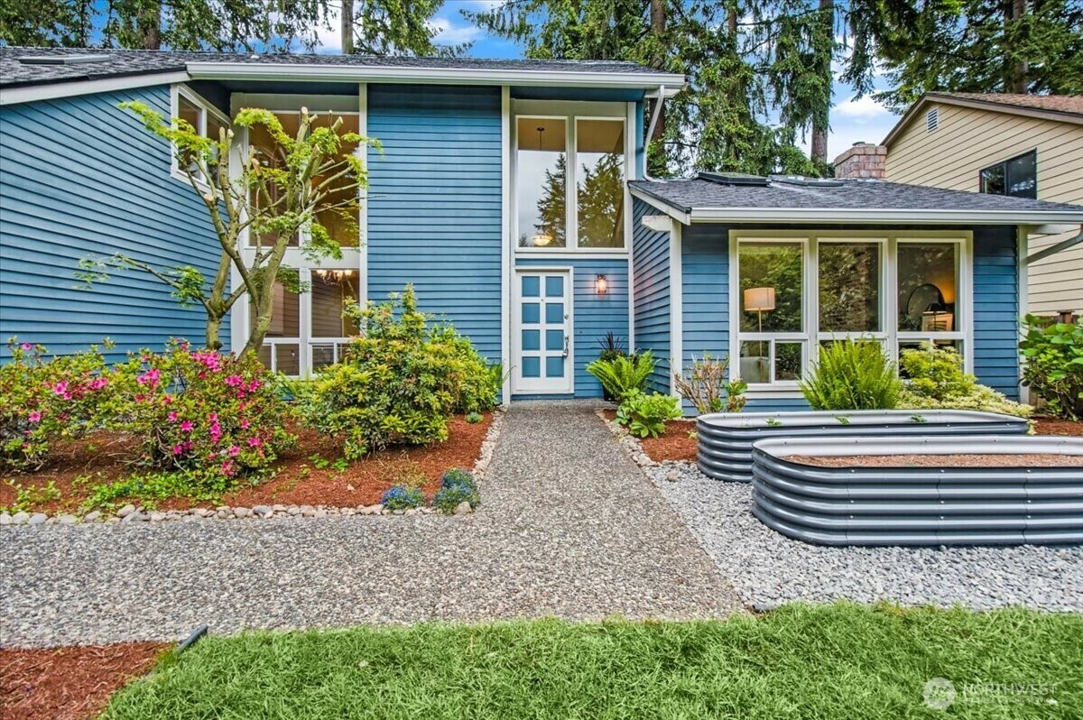 Property Photo: 11725 NE 145th Street WA 98034