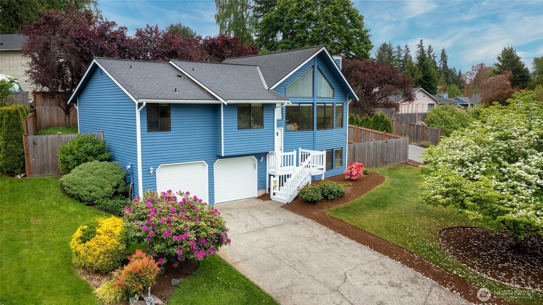 Property Photo: 18323 23rd Drive SE WA 98012