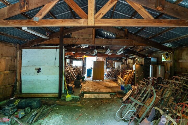 Property Photo:  2438  Squires Road  WA 98229 