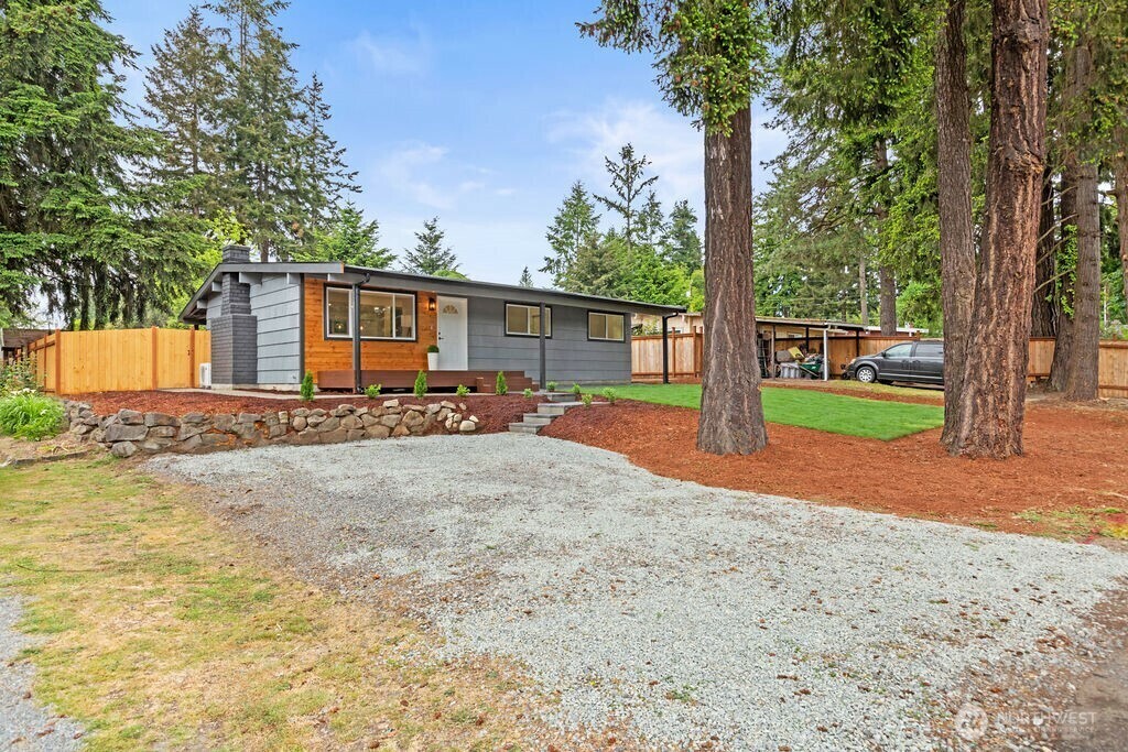 Property Photo: 20115 Des Moines Memorial Drive WA 98198