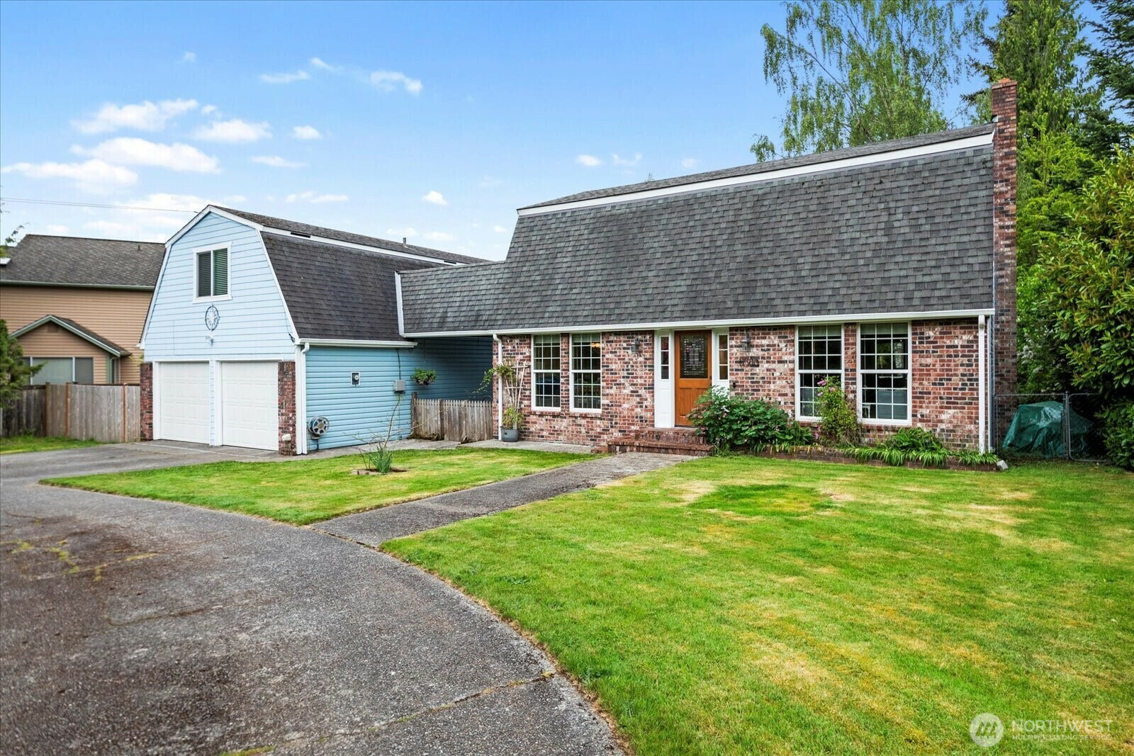 Property Photo: 17910 Spruce Way WA 98037