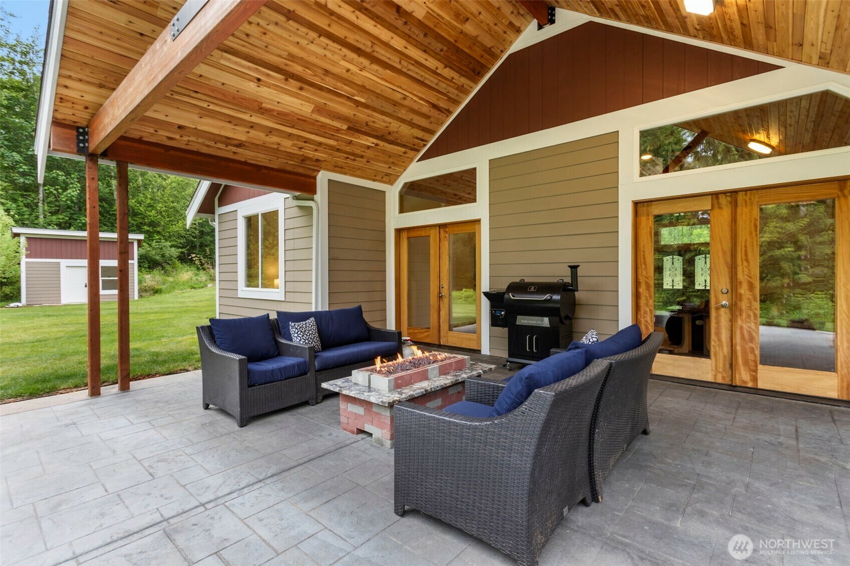 Property Photo: 9189 NE Country Woods Lane WA 98346