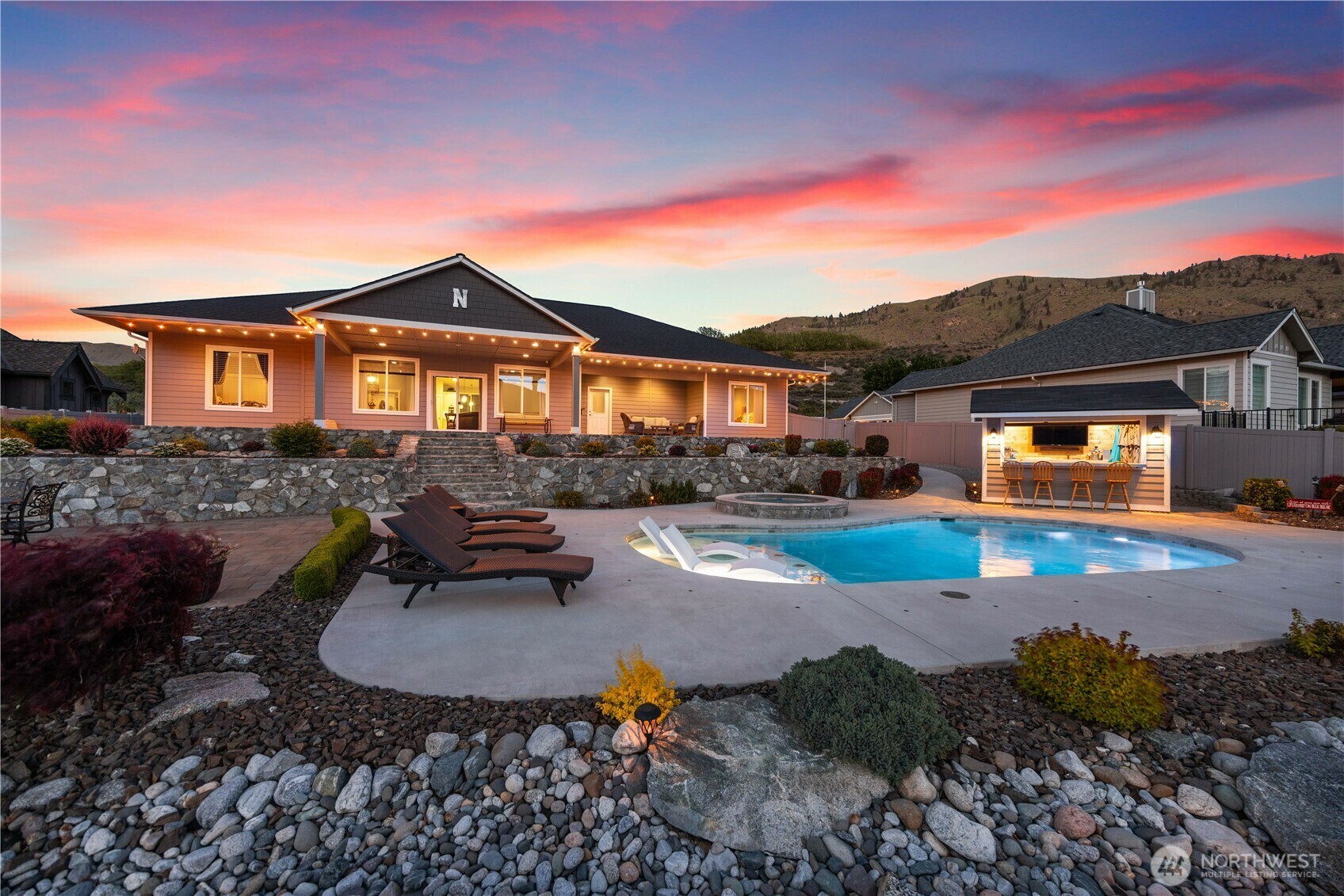 Property Photo: 21 S Shore Drive WA 98843