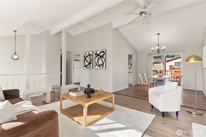 Property Photo: 3732 S 254th Place WA 98032