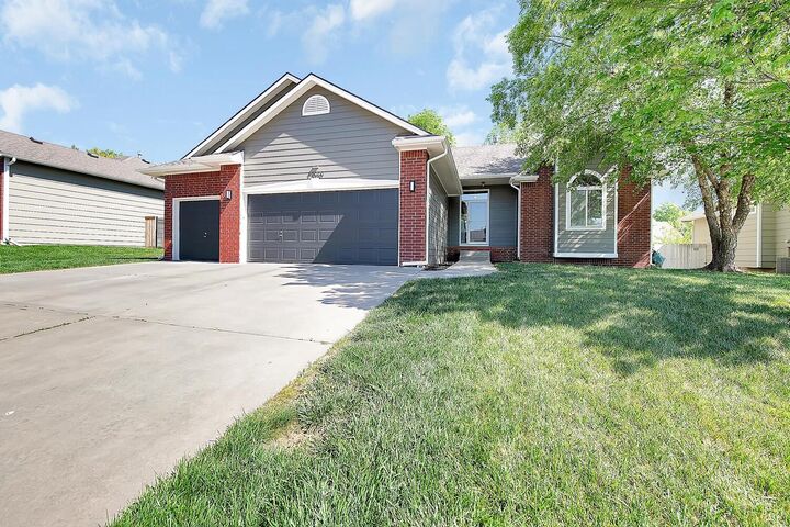 12010 E Tipperary St  Wichita KS 67206 photo
