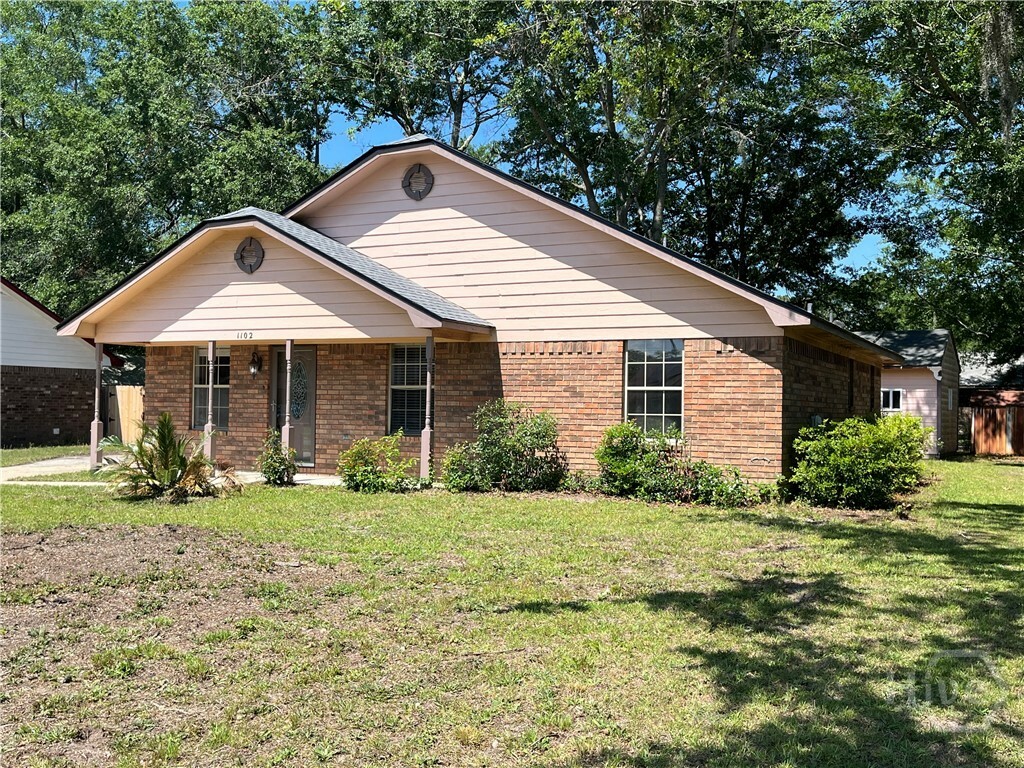 Property Photo:  1102 Chapparal Circle  GA 31313 