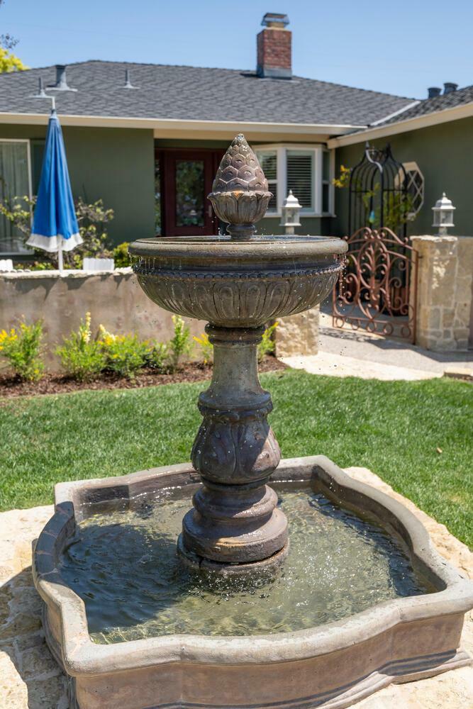 Property Photo: 501 Yale Drive CA 94402