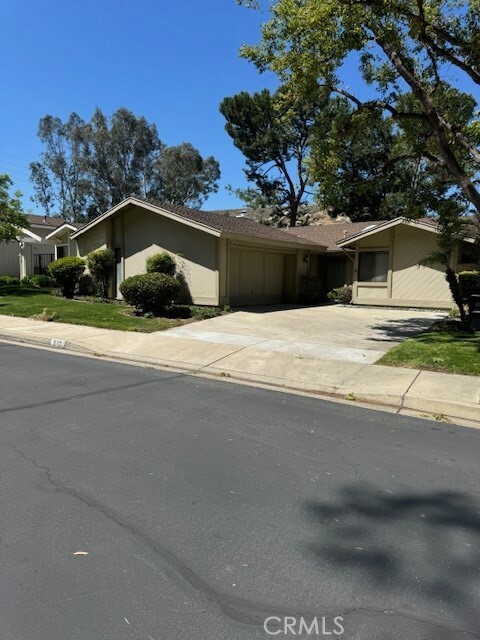 512 Via La Paloma  Riverside CA 92507 photo
