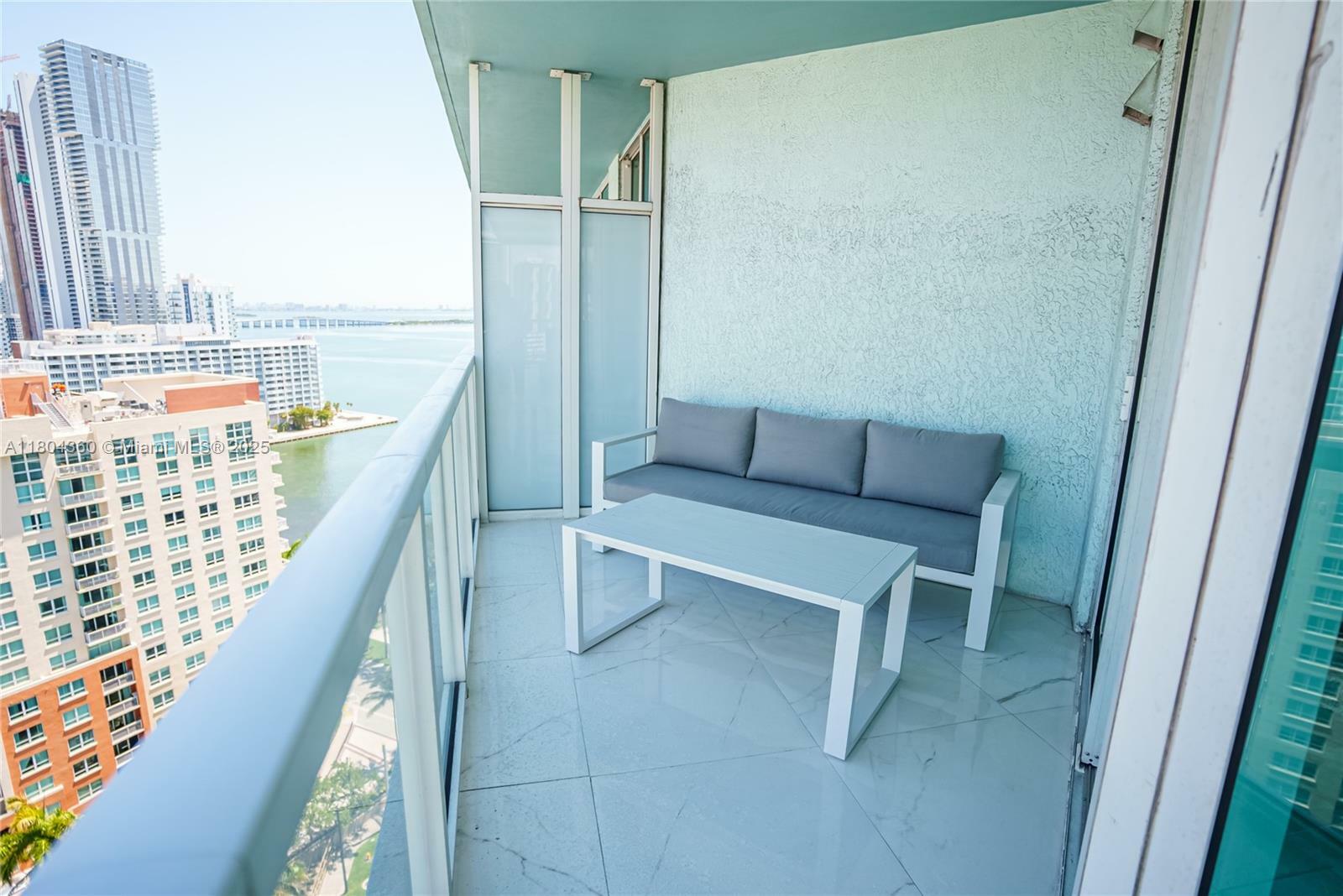 Property Photo: 1900 N Bayshore Dr 1918 FL 33132