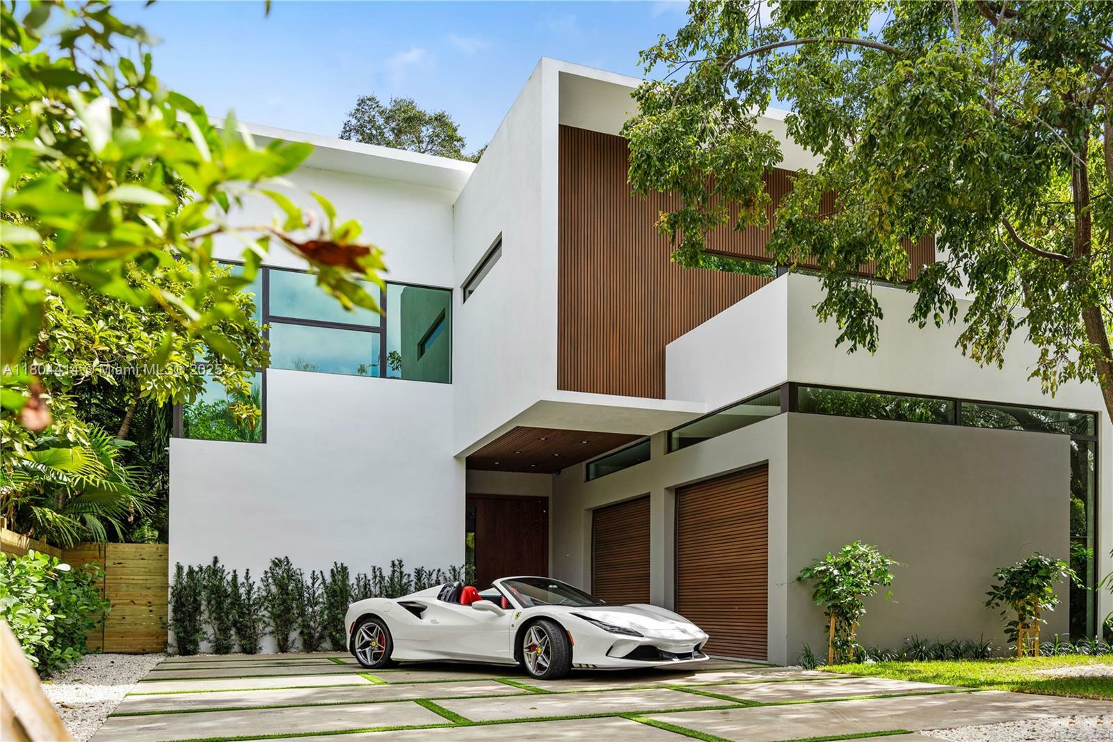 Property Photo: 2805 Freeman St FL 33133