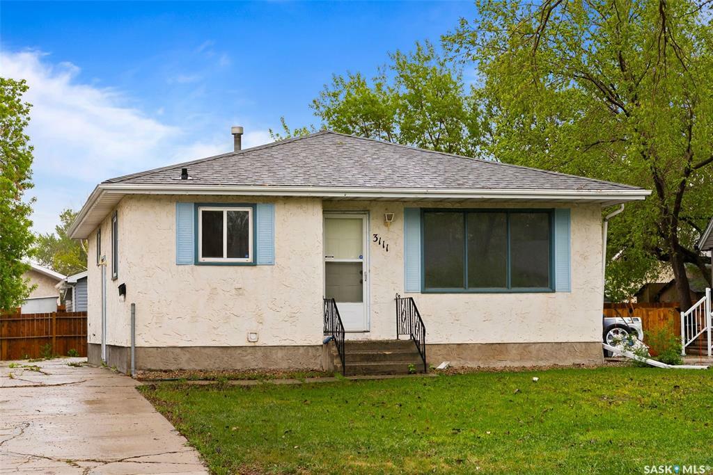 Photo de la propriété: 3111 Dewdney Avenue E SK S4N 5K3