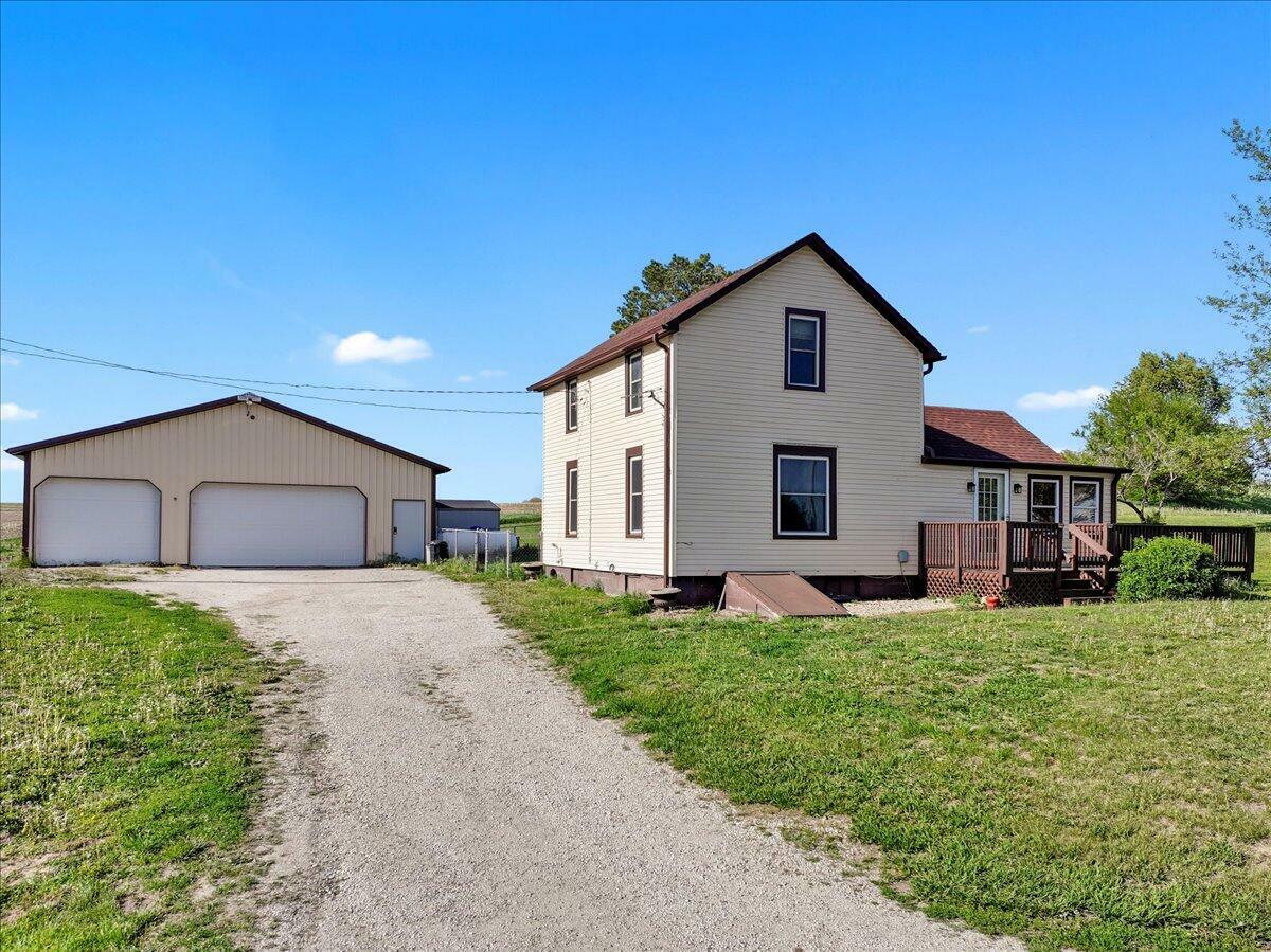 Property Photo: 33866 US 34 IA 51540