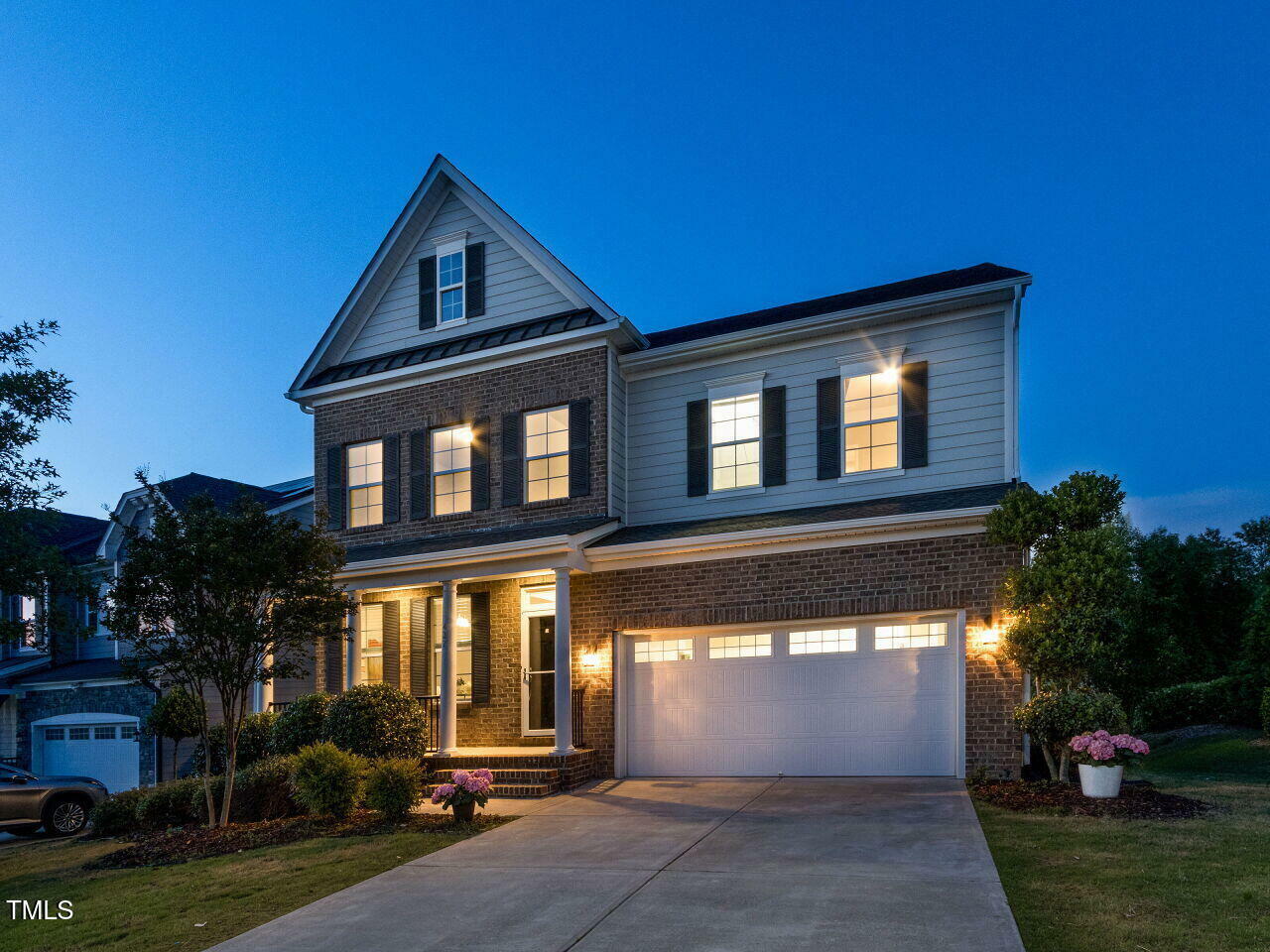 Property Photo: 437 Henmore Brook Dr Drive NC 27519