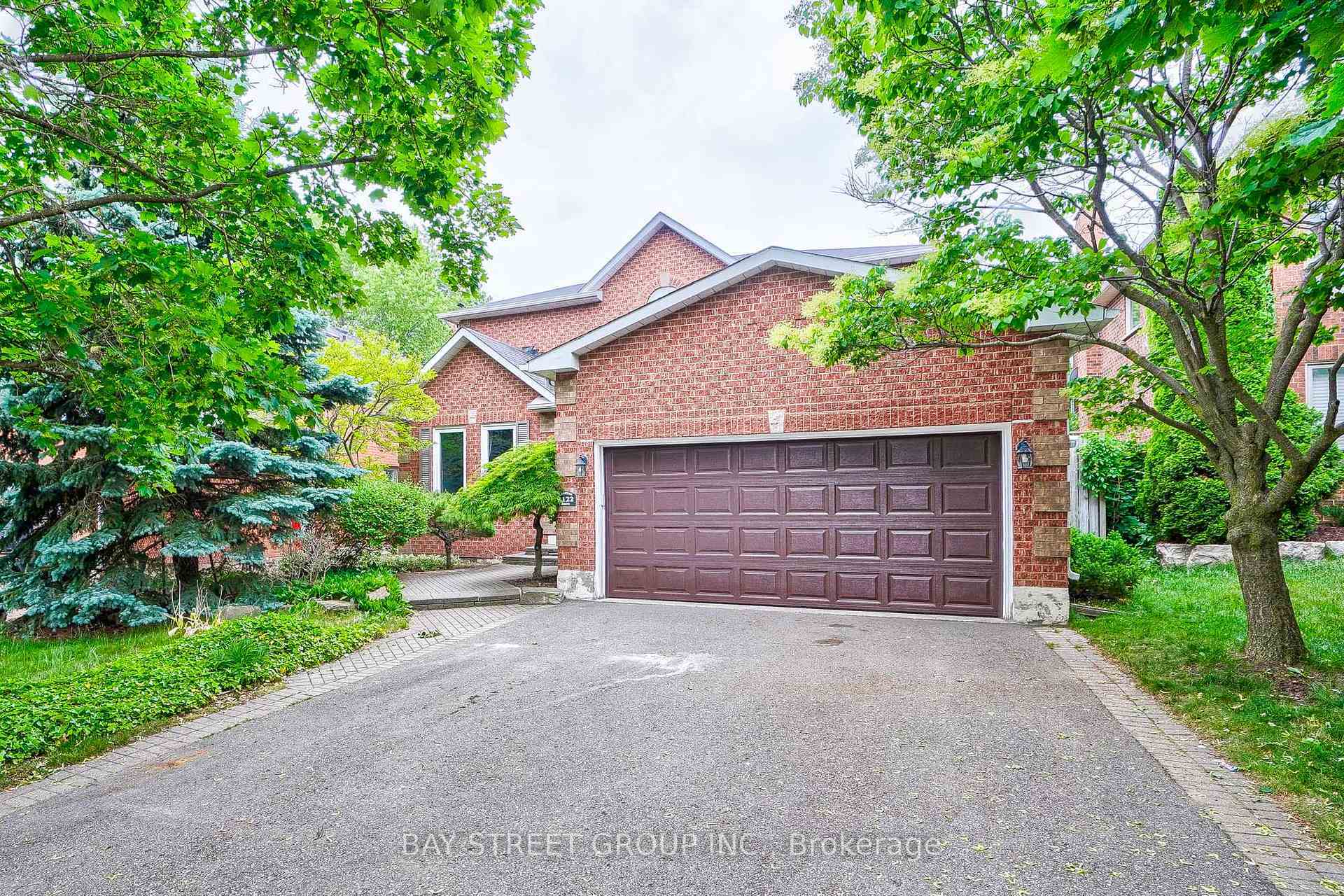 Property Photo: 1122 Lambton Drive ON L6J 7P3