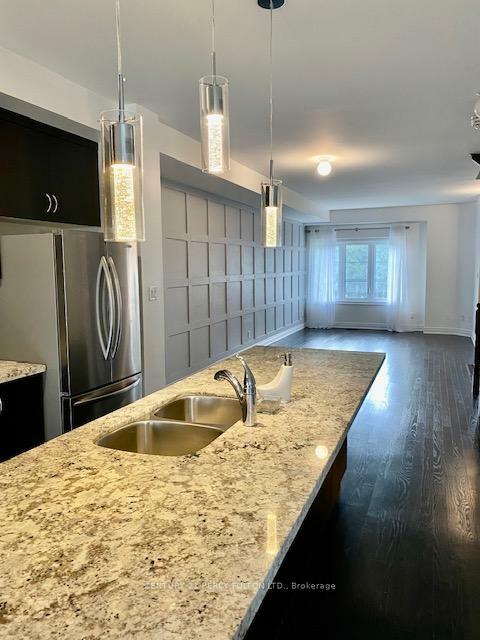 47 Dryden Way  Toronto ON M9R 0B2 photo