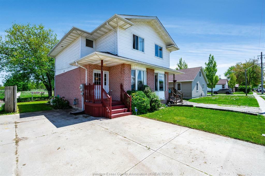 Property Photo: 188 Arthur Street North ON N0R 1G0