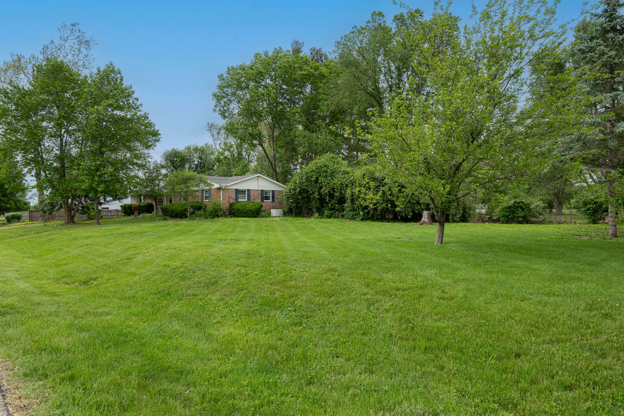 3222 Delrey Road  Springfield OH 45504 photo