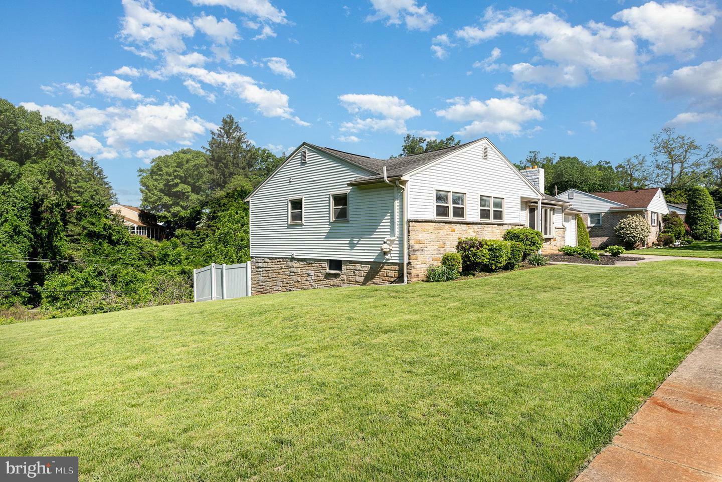 Property Photo: 416 Trudy Road PA 17109
